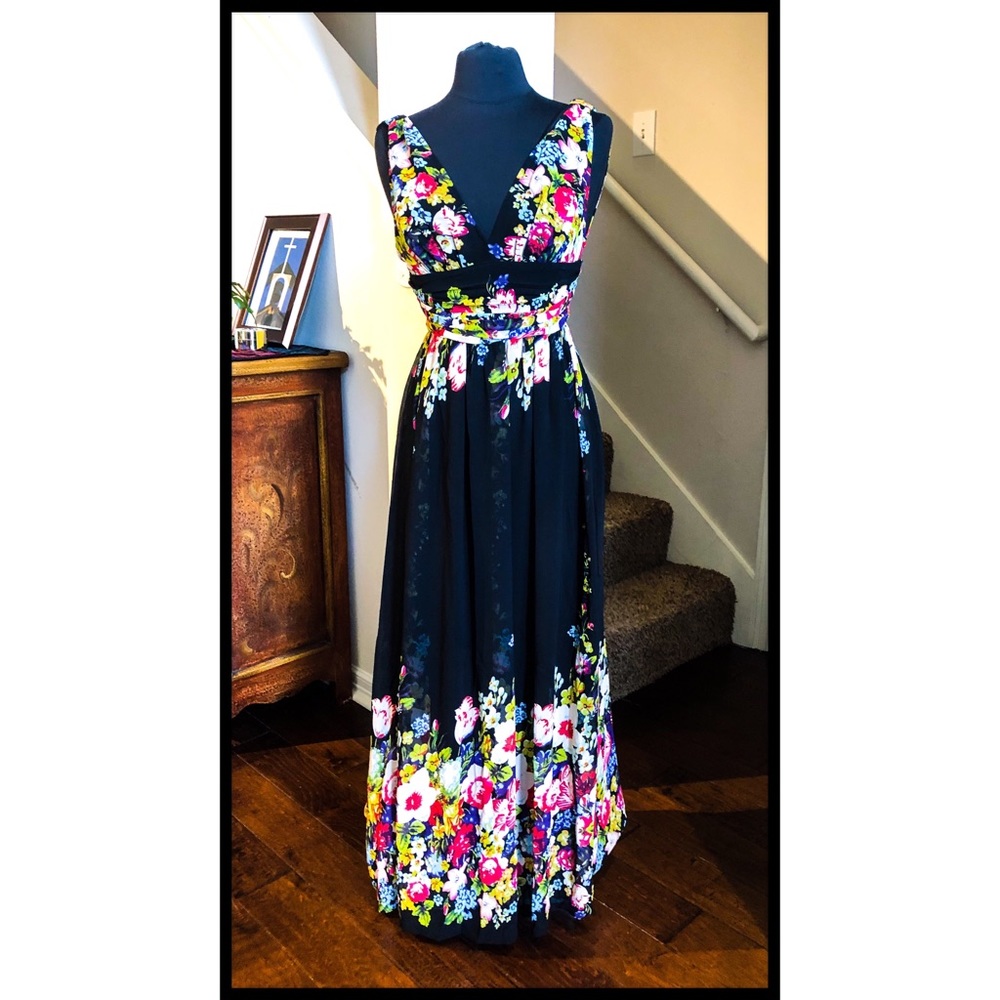 Black Floral Chiffon Maxi Sundress Sz 4 - CUTE!